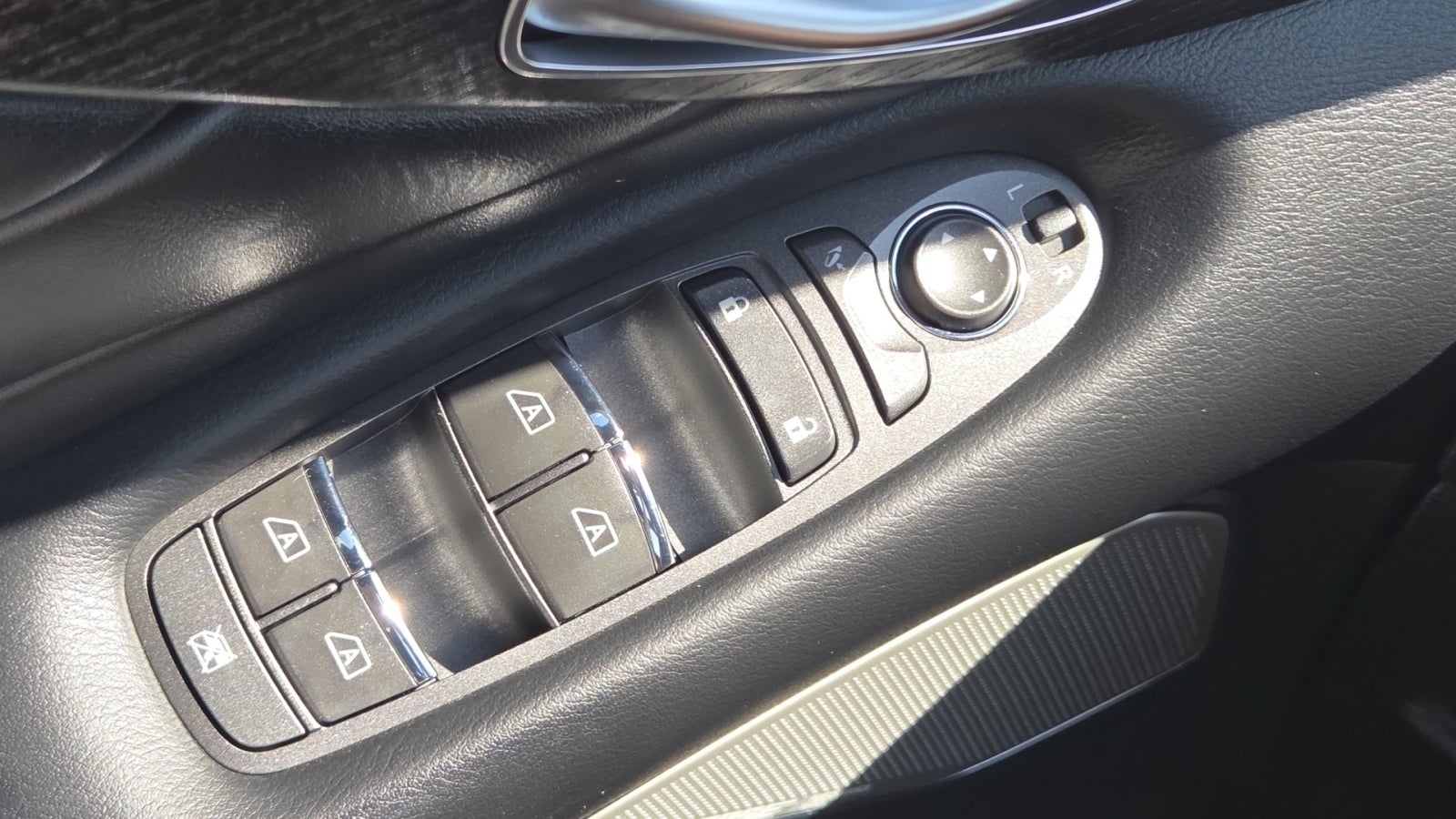 2023 INFINITI Q50 SENSORY
