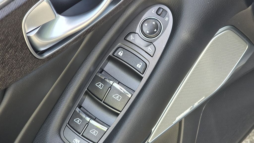 2022 INFINITI Q50 SENSORY