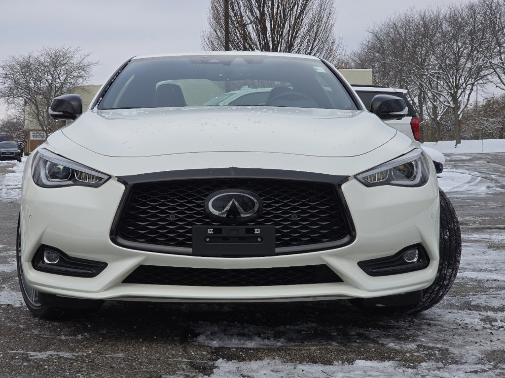 2022 INFINITI Q60 Red Sport 400