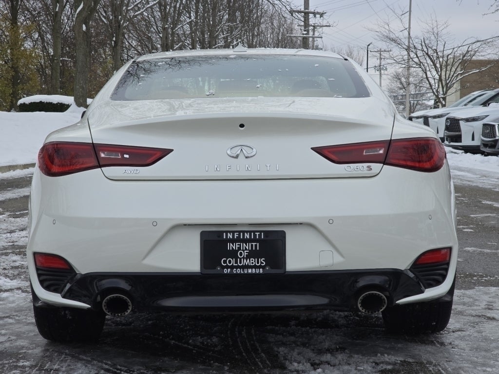 2022 INFINITI Q60 Red Sport 400