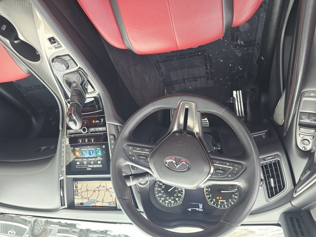 2022 INFINITI Q60 Red Sport 400