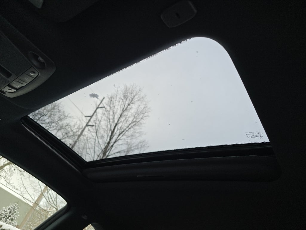 2022 INFINITI Q60 Red Sport 400