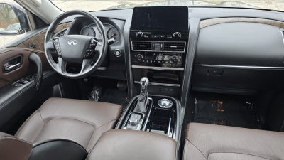 2023 INFINITI QX80 Premium Select