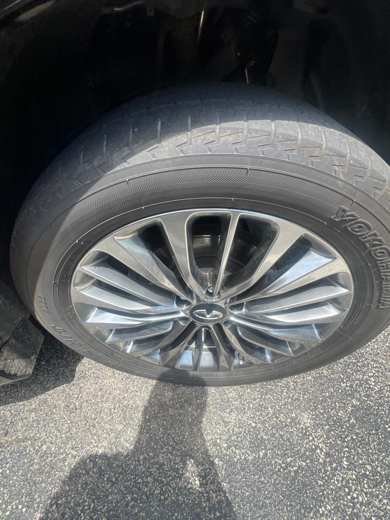 2021 INFINITI QX80 Sensory