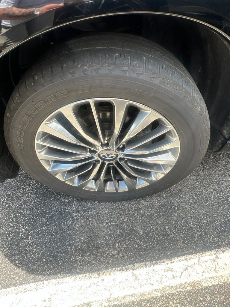 2021 INFINITI QX80 Sensory