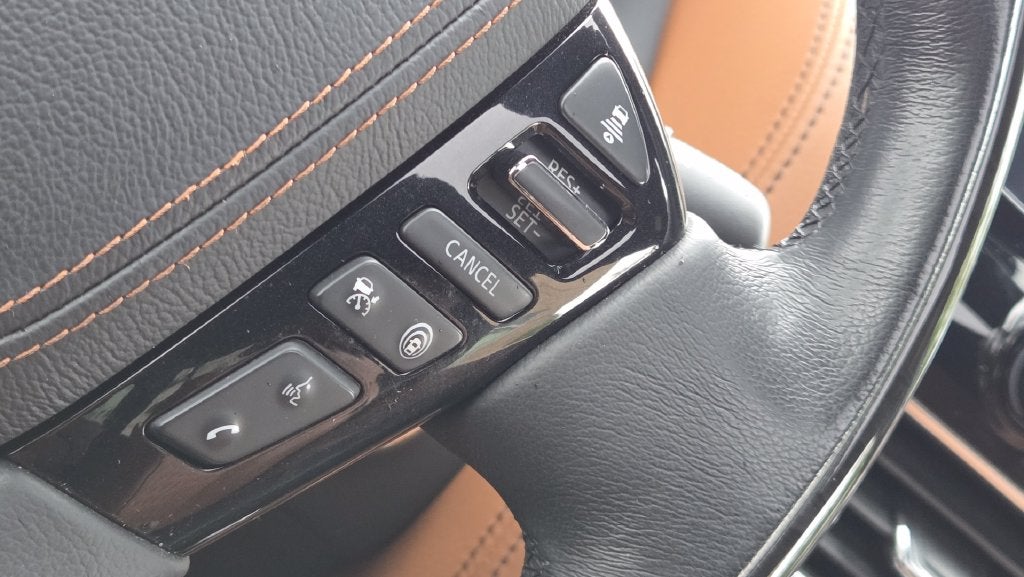 2023 INFINITI QX80 Sensory