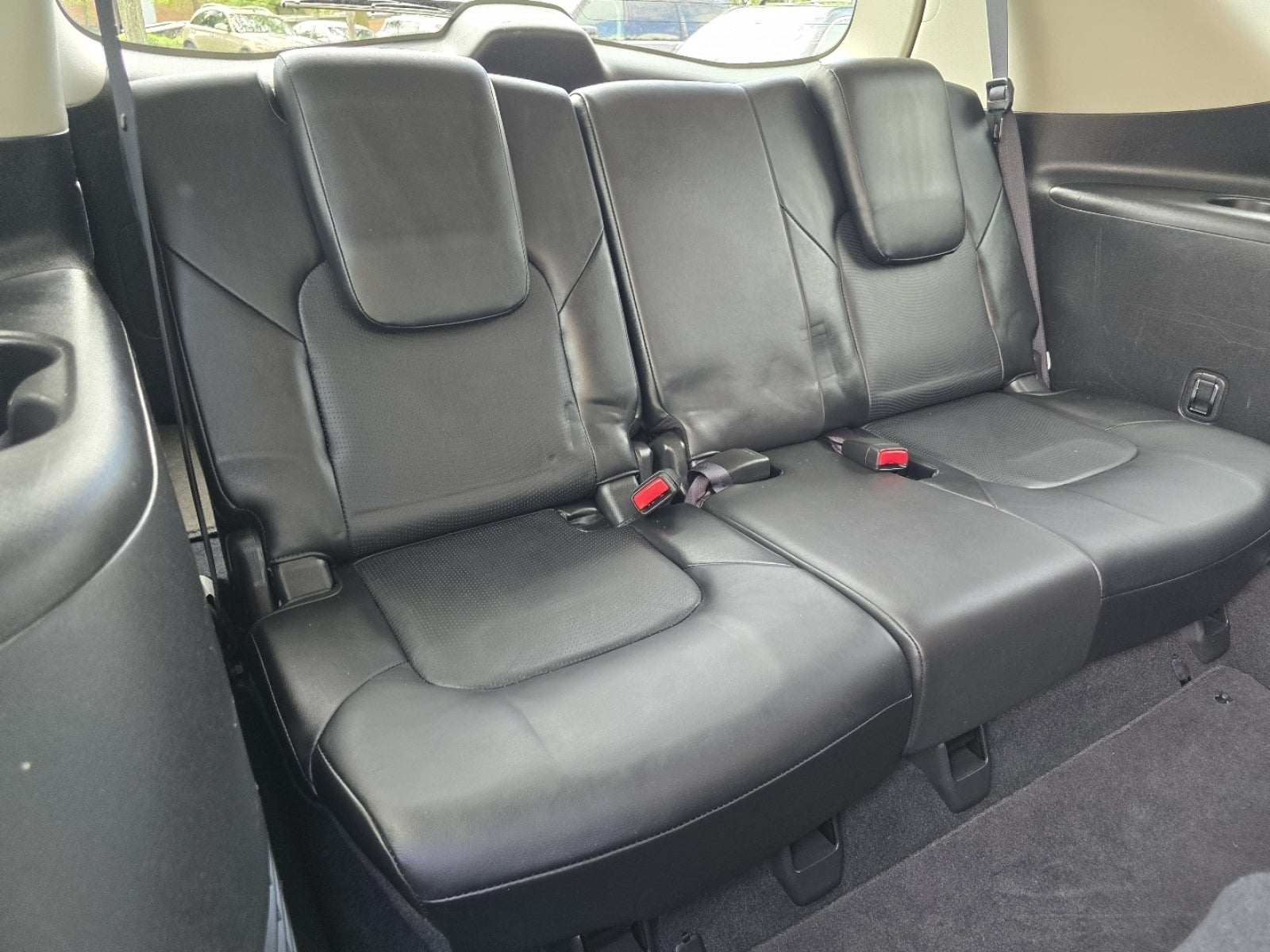 2015 INFINITI QX80 Base