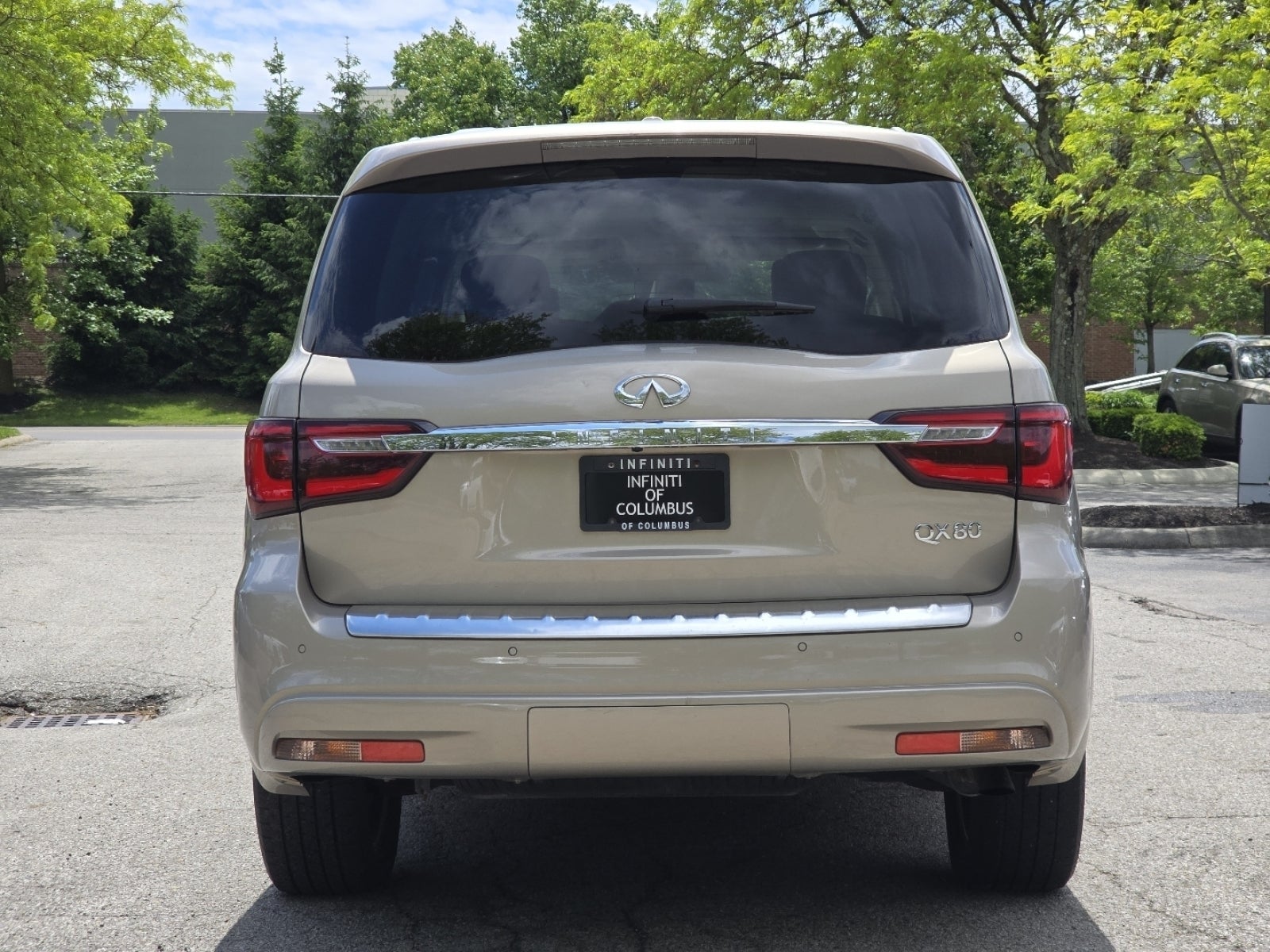 2019 INFINITI QX80 LUXE