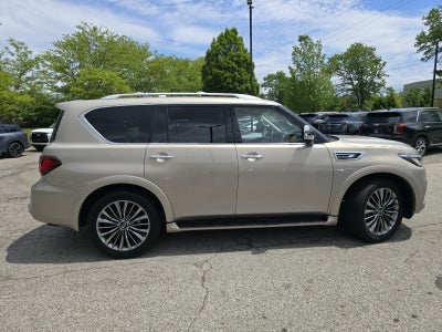 2019 INFINITI QX80 LUXE