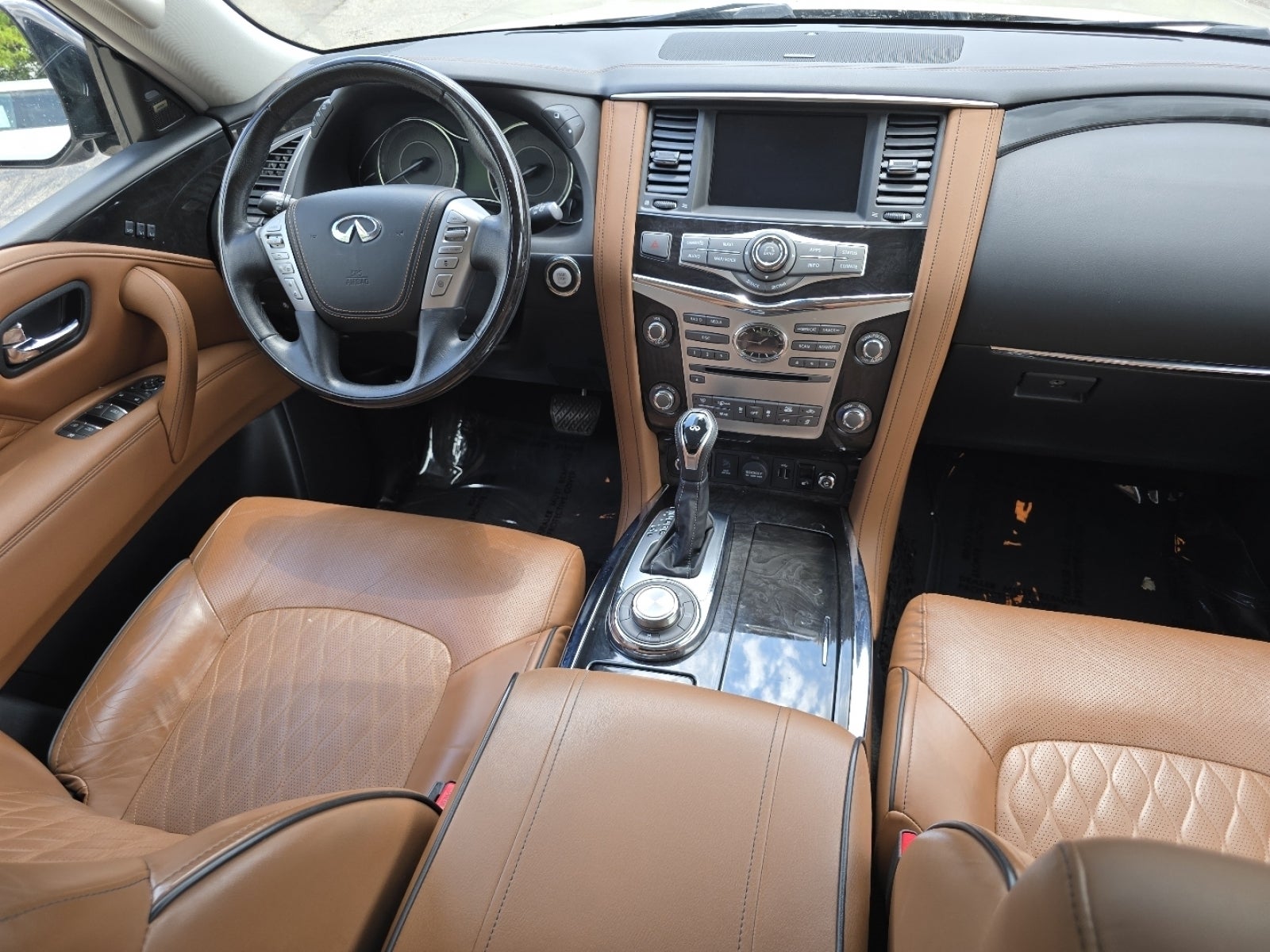 2019 INFINITI QX80 LUXE