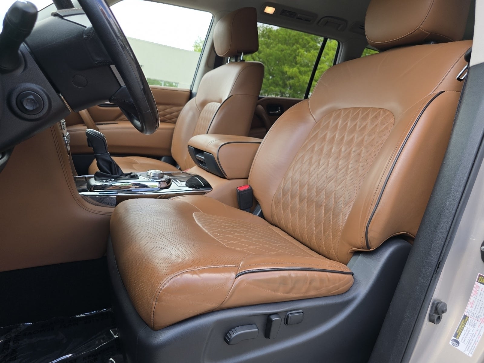 2019 INFINITI QX80 LUXE