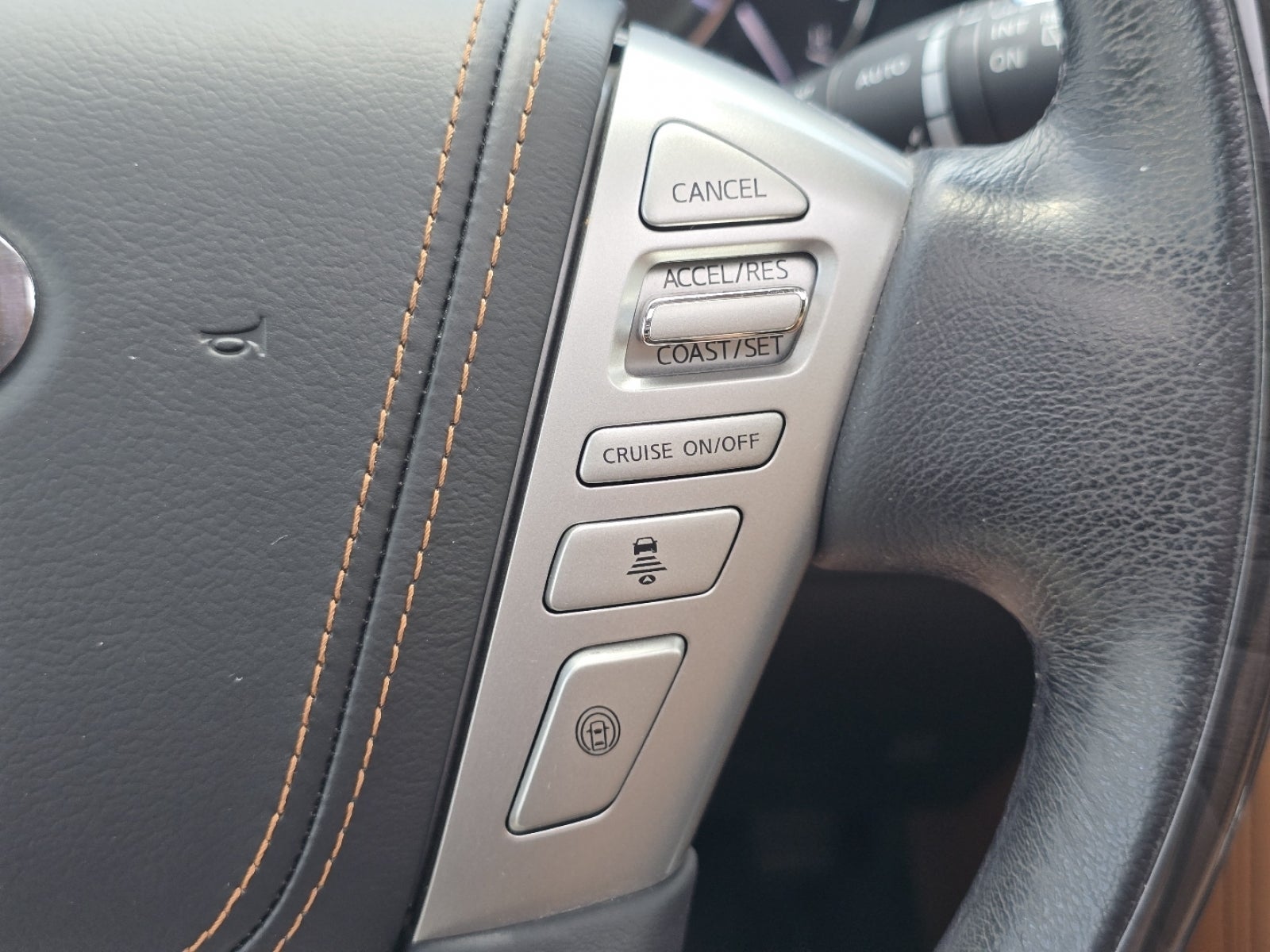2019 INFINITI QX80 LUXE