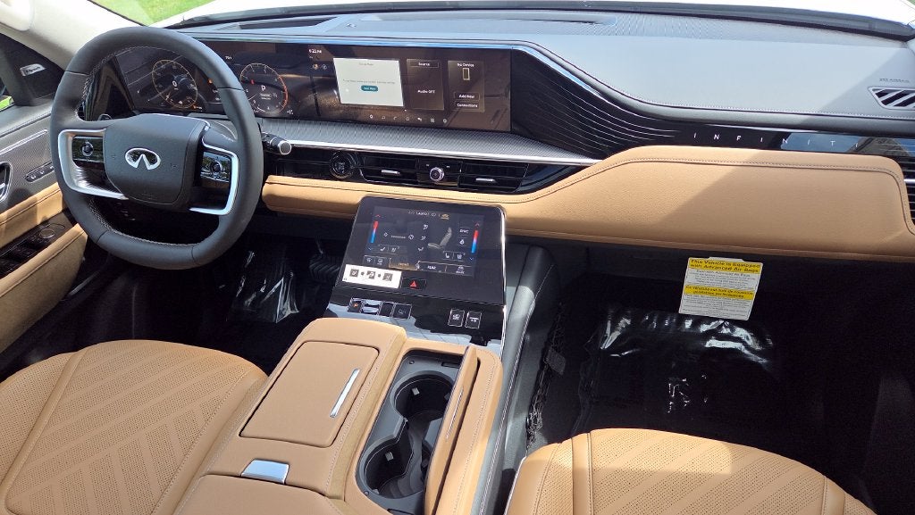 2027 INFINITI QX80 LUXE