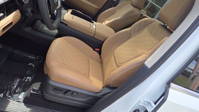 2027 INFINITI QX80 LUXE