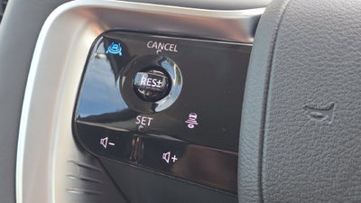 2027 INFINITI QX80 LUXE