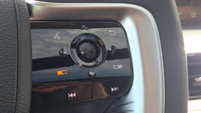2027 INFINITI QX80 LUXE