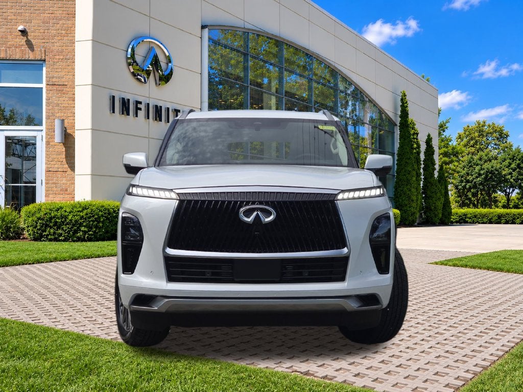 2027 INFINITI QX80 LUXE