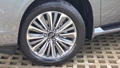 2027 INFINITI QX80 LUXE