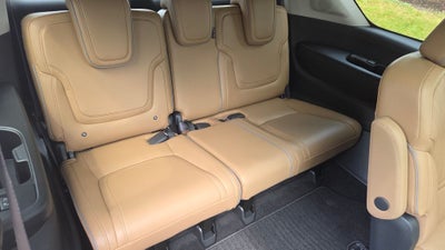 2027 INFINITI QX80 LUXE