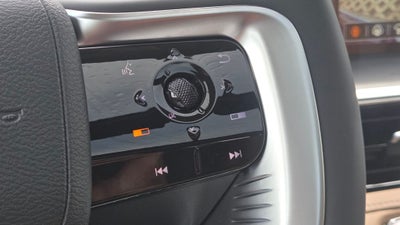 2027 INFINITI QX80 LUXE
