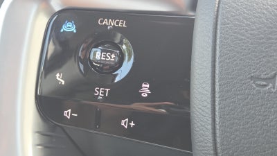 2027 INFINITI QX80 LUXE