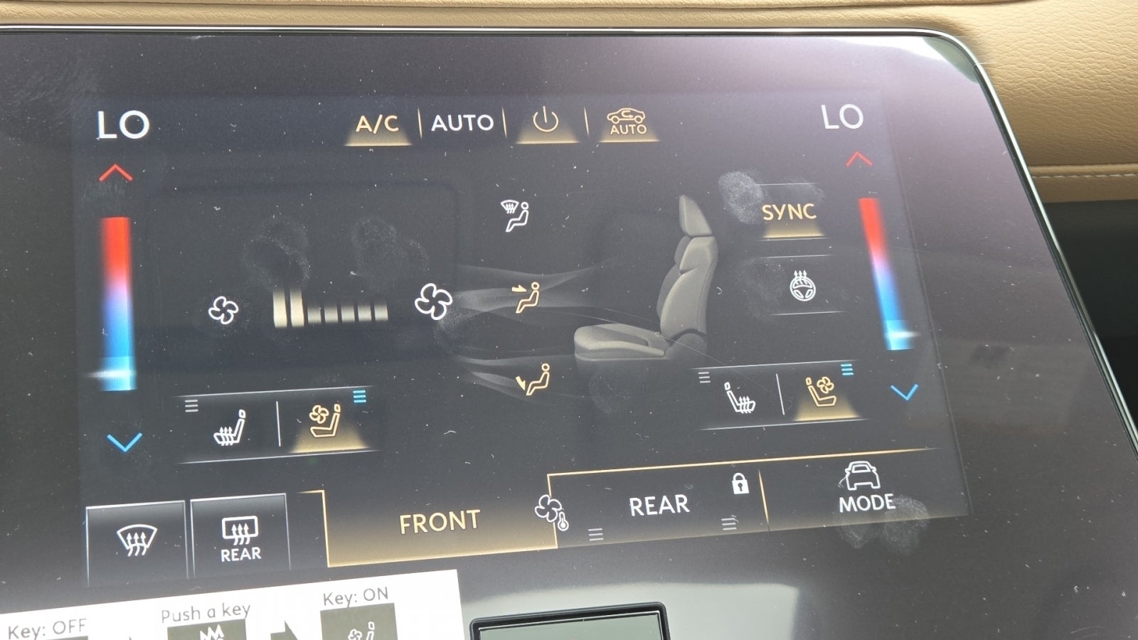2027 INFINITI QX80 LUXE