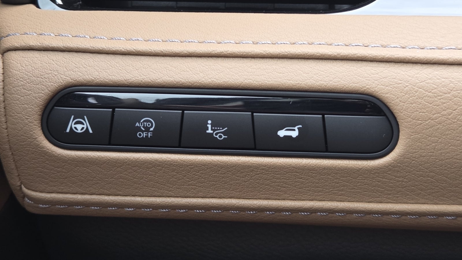 2027 INFINITI QX80 LUXE