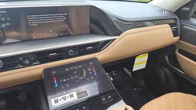 2027 INFINITI QX80 LUXE