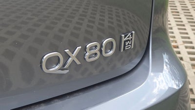 2027 INFINITI QX80 LUXE