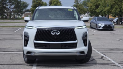 2027 INFINITI QX80 LUXE