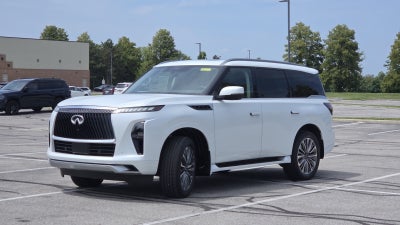 2027 INFINITI QX80 LUXE
