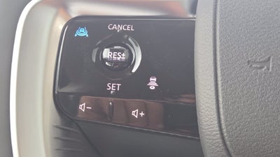 2027 INFINITI QX80 LUXE