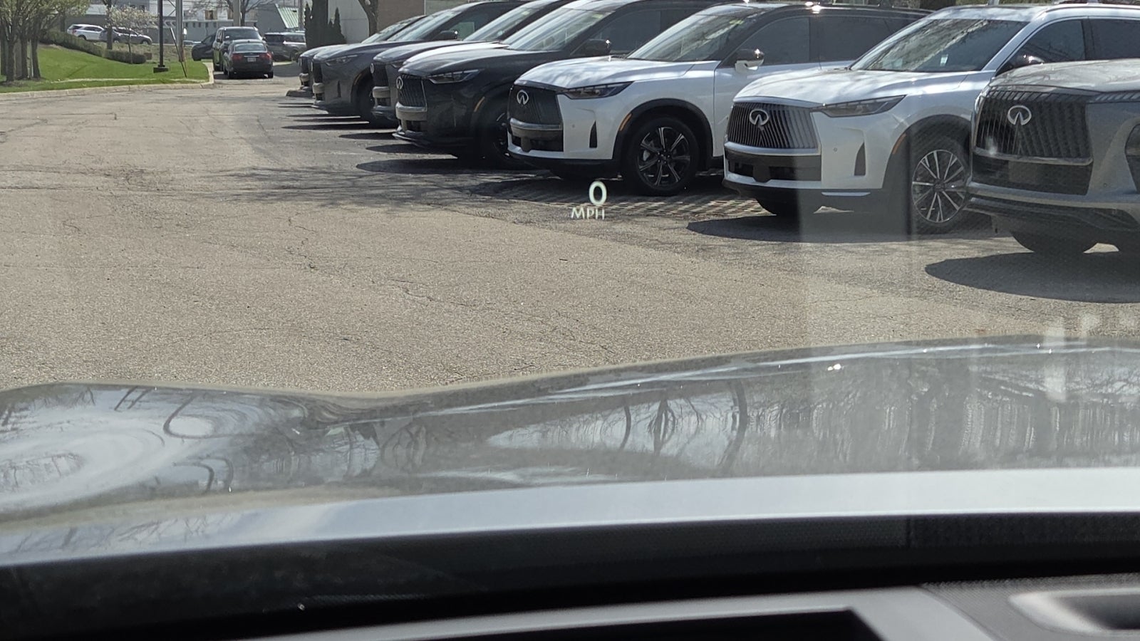 2026 INFINITI QX80 LUXE