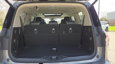 2026 INFINITI QX80 LUXE