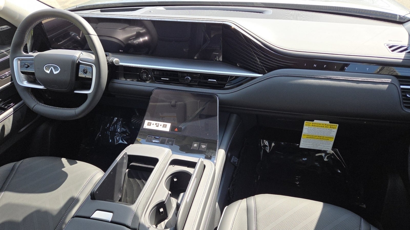 2026 INFINITI QX80 LUXE