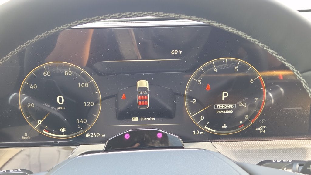 2027 INFINITI QX80 LUXE