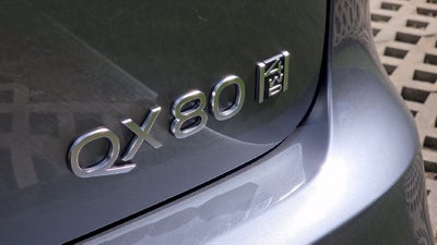 2027 INFINITI QX80 LUXE