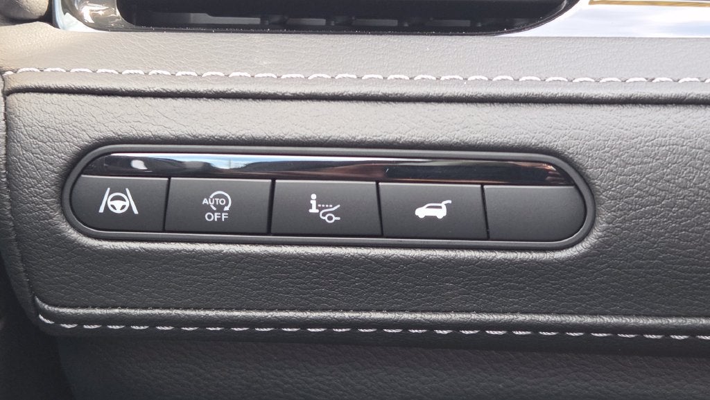 2027 INFINITI QX80 LUXE