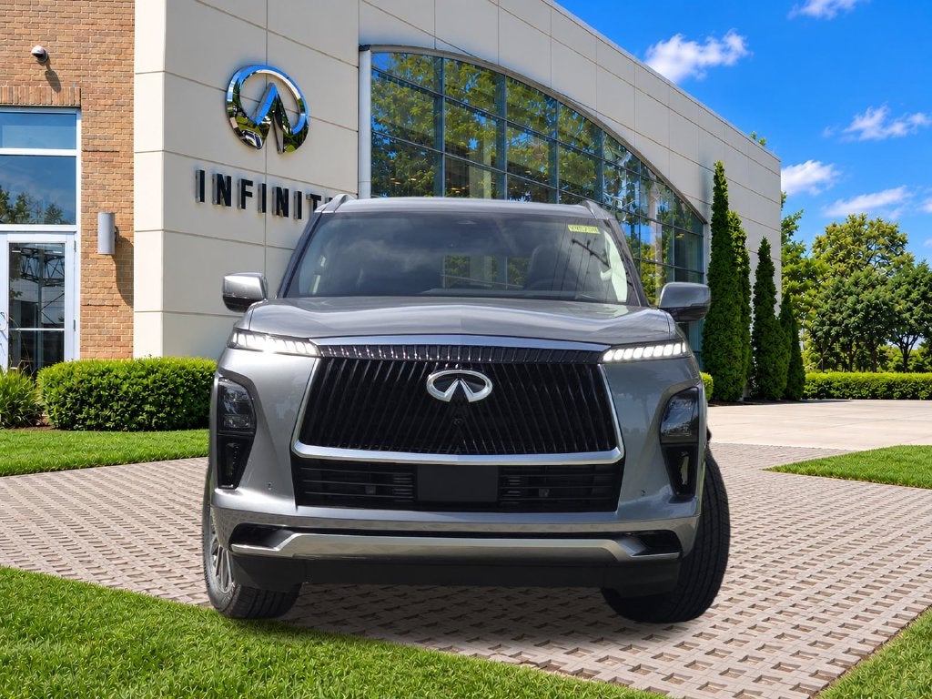 2027 INFINITI QX80 LUXE