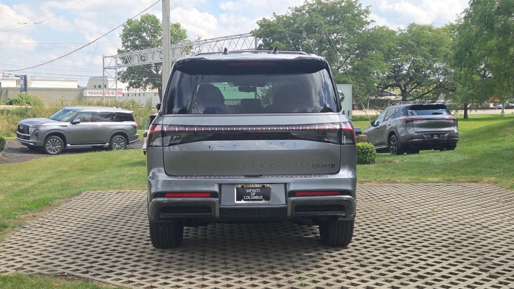 2027 INFINITI QX80 AUTOGRAPH