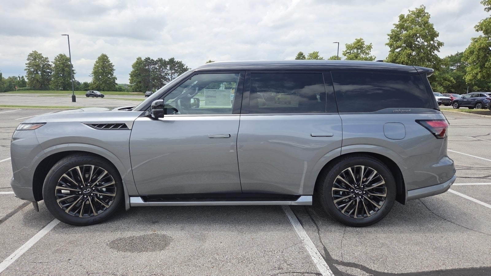 2026 INFINITI QX80 AUTOGRAPH