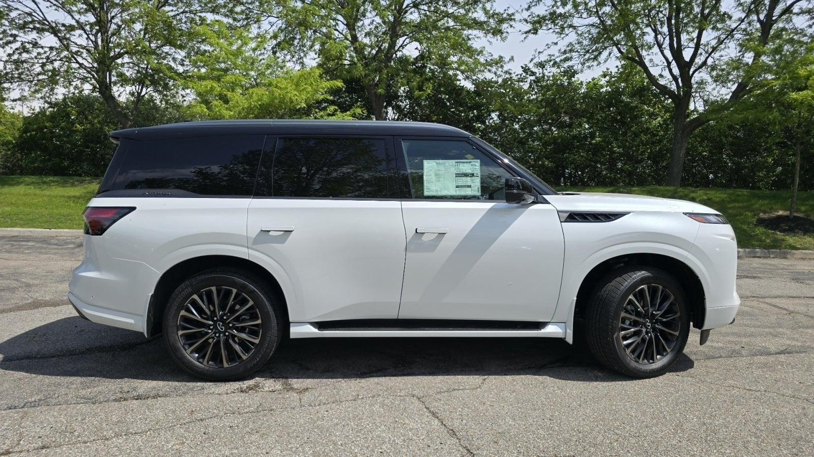 2026 INFINITI QX80 AUTOGRAPH
