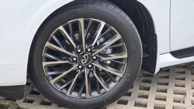 2027 INFINITI QX80 AUTOGRAPH