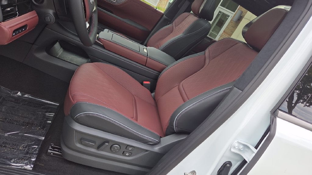 2027 INFINITI QX80 AUTOGRAPH