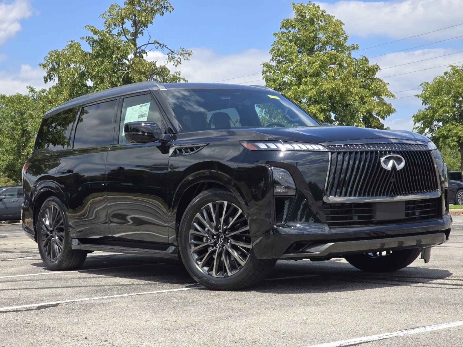2027 INFINITI QX80 AUTOGRAPH