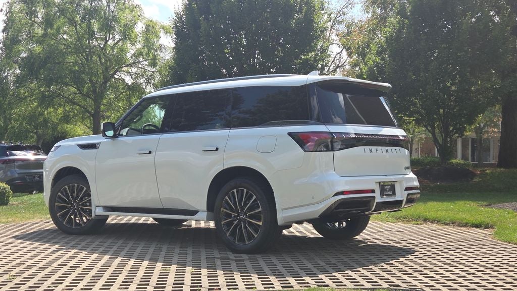 2027 INFINITI QX80 AUTOGRAPH