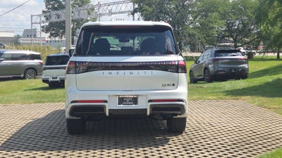 2027 INFINITI QX80 AUTOGRAPH