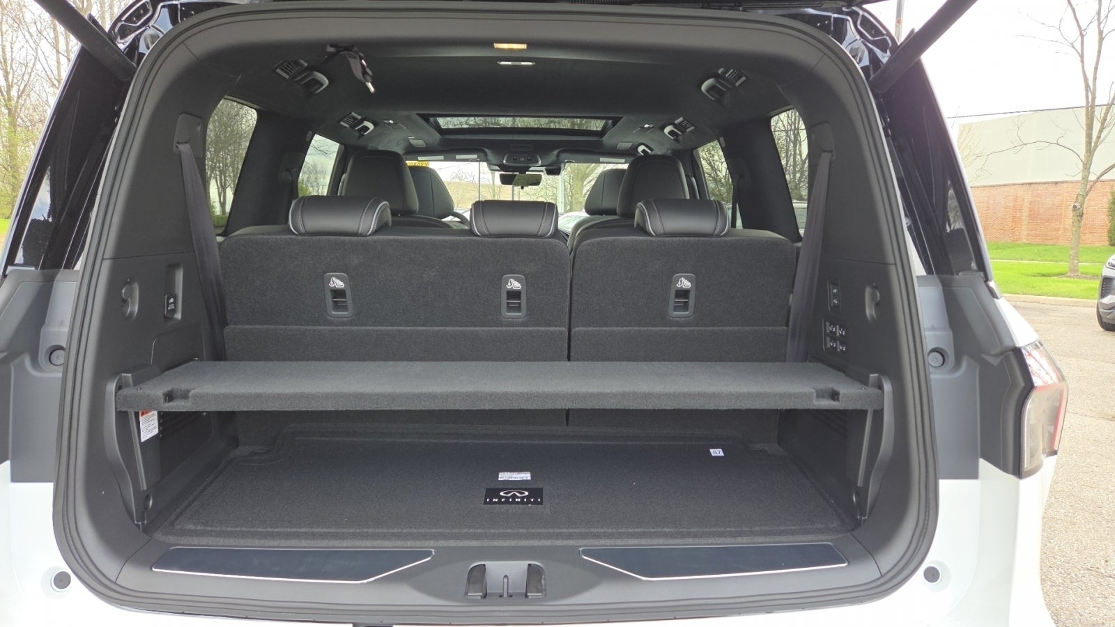 2026 INFINITI QX80 AUTOGRAPH