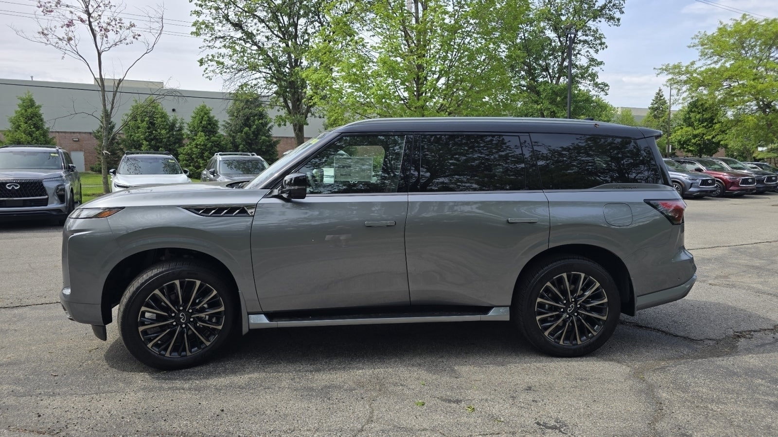 2026 INFINITI QX80 AUTOGRAPH
