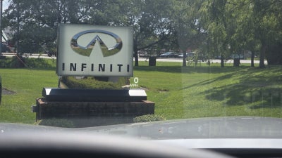 2027 INFINITI QX80 AUTOGRAPH